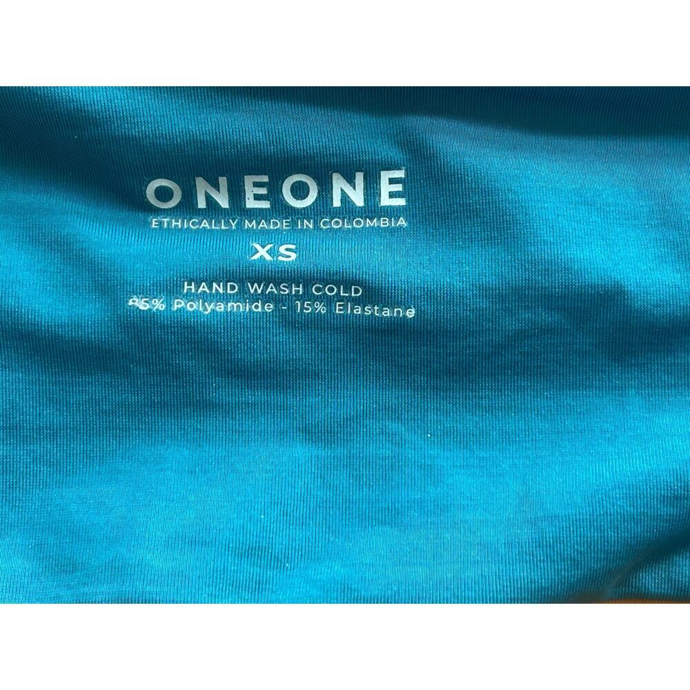 RARE ONEONE Colorblock Ruched Cutout Bandeau Top XS - NWT - Picture 5 of 5